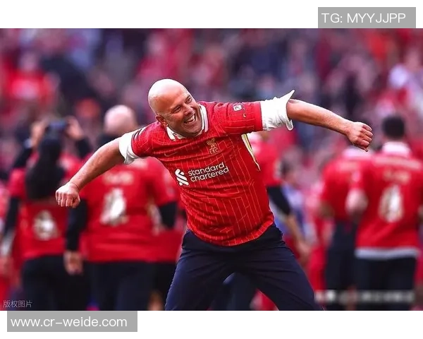 瓜帅期待曼城与利物浦阿森纳共同争夺英超冠军荣耀 瓜帅期待曼城与利物浦阿森纳共同争夺英超冠军荣耀